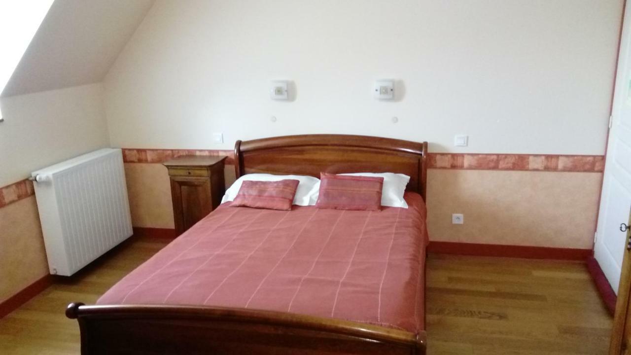 La Roche Bed and Breakfast Saint-Etienne-en-Cogles Eksteriør billede